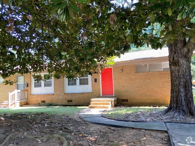 Building Photo - 521 Blendwood Dr Rental