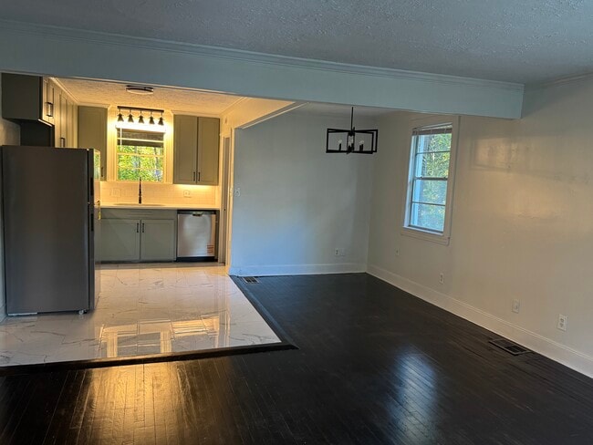 Photo - 130 Value Rd