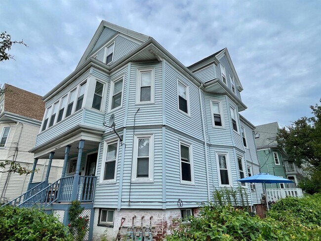 Photo - 97 Morrison Ave Unit 2