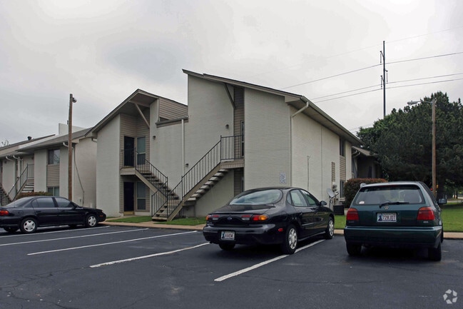 Bentley Hills Apartments