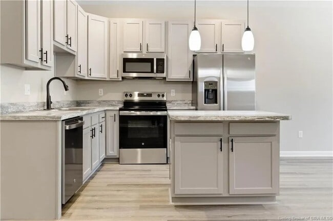 Photo - 131 Level St