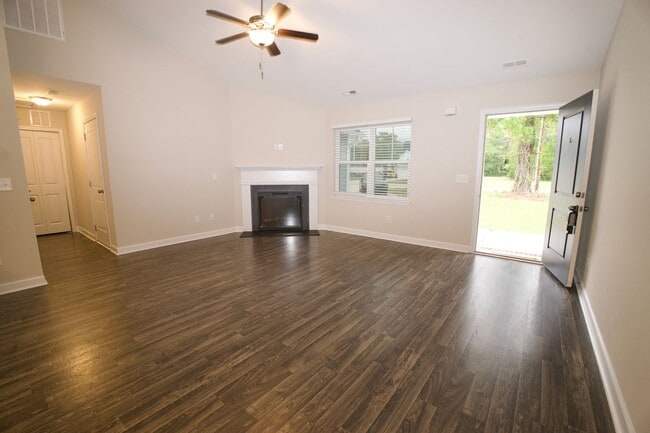 Photo - 2013 Belgrade-Swansboro Rd