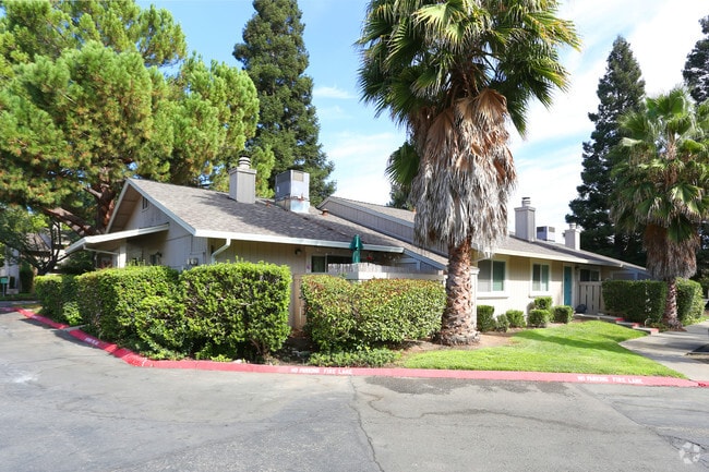 River Belle Park Apartments
