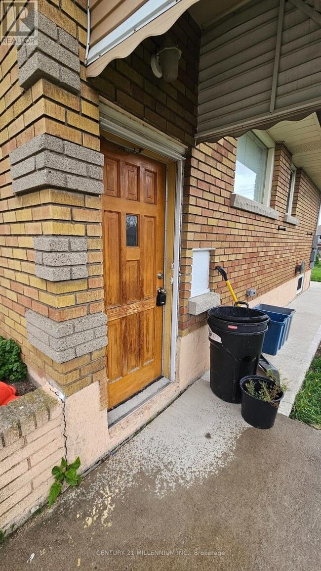 Photo - 32 Stewart Ave