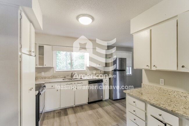 Photo - 200 Chestnut Rd