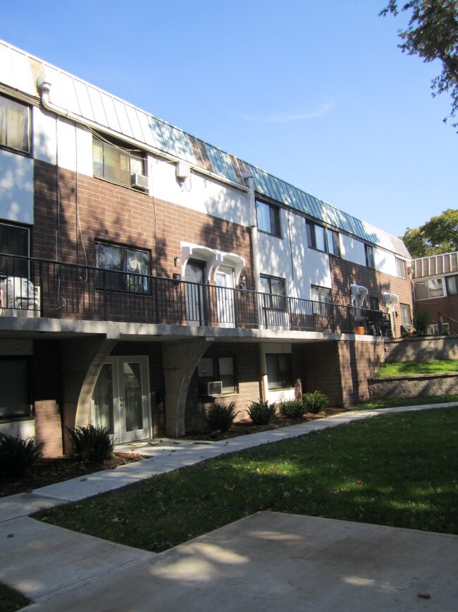 Photo - 365 Orchard Street