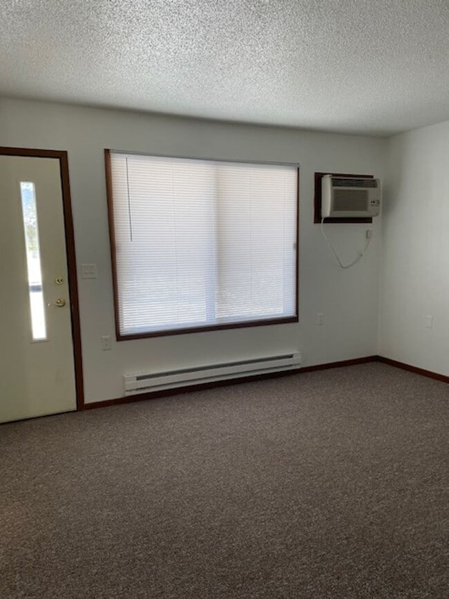 Photo - Lake Park Apartments