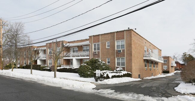 Photo - Hampshire House