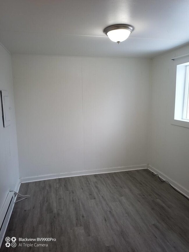 Photo - 605 N Hayes Ave