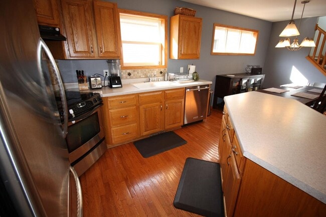 Photo - 801 Carina Ln