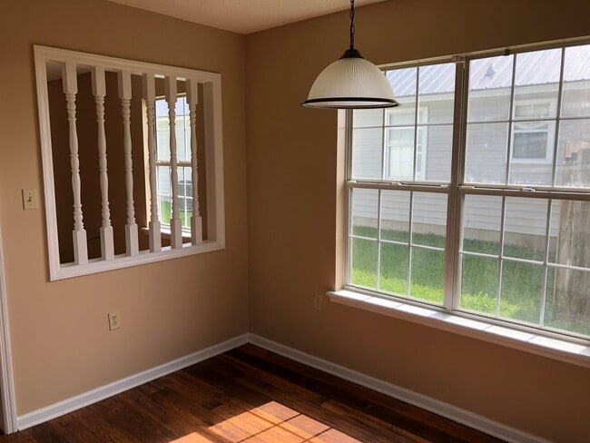 Photo - 4150 Hamilton Cir