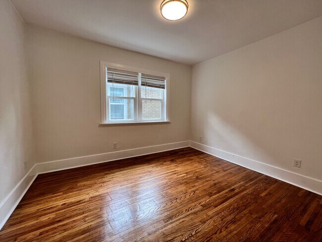 Photo - 934 Curry Ave