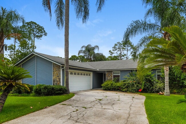 Photo - 3342 Laurel Grove N