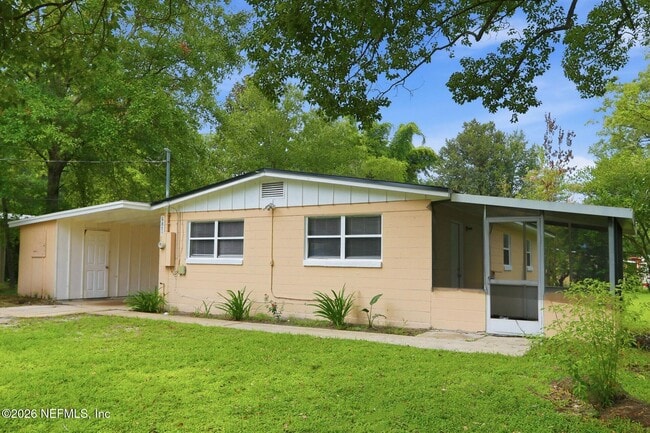 Photo - 6813 Tinkerbell Ln