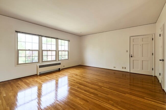 Photo - Parkview Apartments