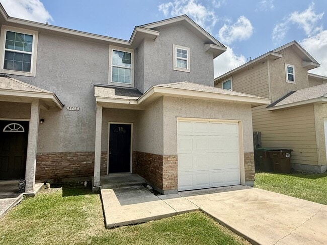 Photo - 5742 Golf Heights Unidad 5742 Golf Hts  2