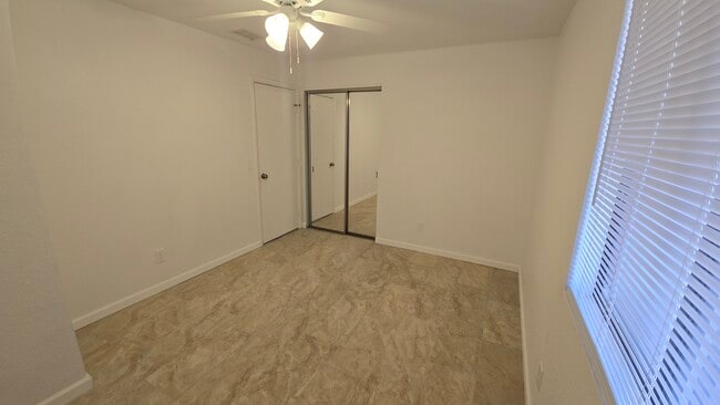 Bedroom - 6140 S Springbrook Dr