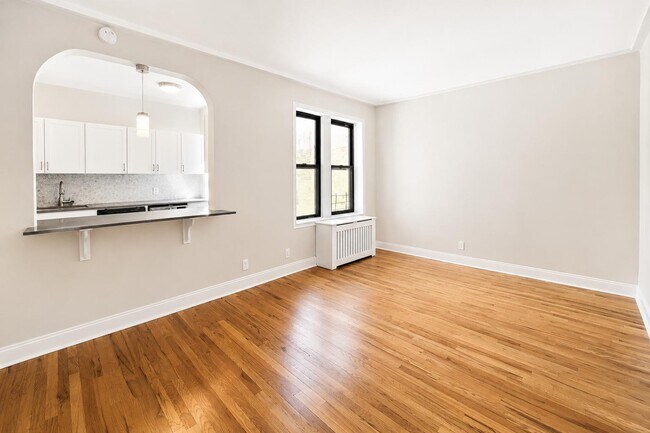 Photo - 213 Bennett Ave Unit 6D