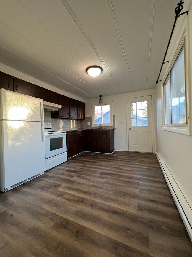 Building Photo - CB-2 Unit 2810