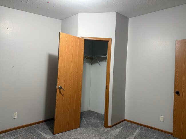 Photo - 2066 S 150 W