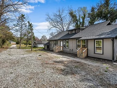 Building Photo - 606 Hwy 29 Byp N Rental