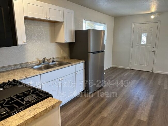 Photo - 42 Caliente St