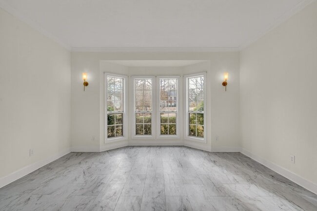 Photo - 415 Megan Ln