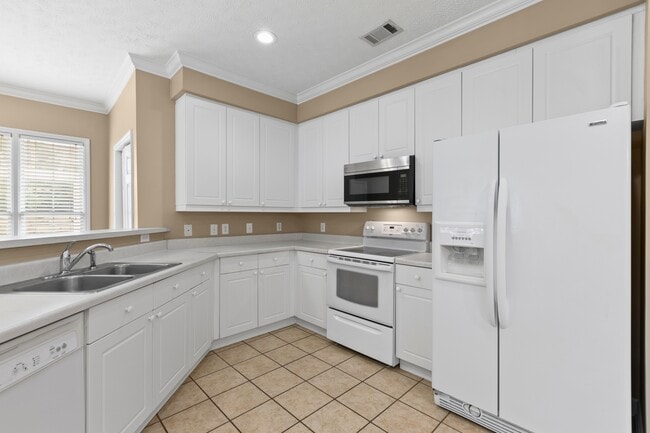 Photo - 1620 Over Cup Cir