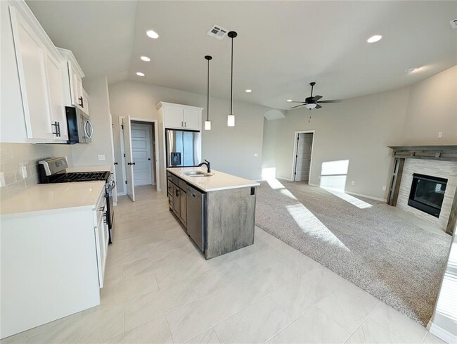 Photo - 9128 Anaum Ln