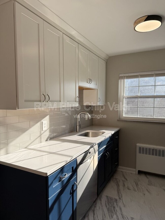 Photo - 6912 Murray Ave Unit 4