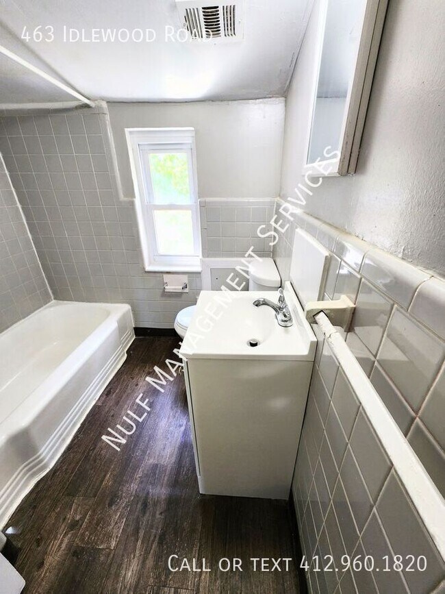 Photo - 463 Idlewood Rd