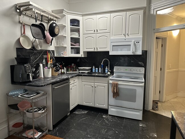 Photo - 481 Beacon St Apartments Unit 12A