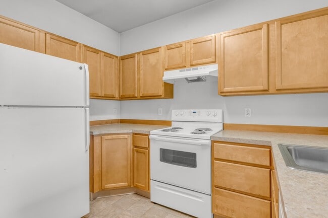 Photo - 12231-12239 SE Bush St Unit 77