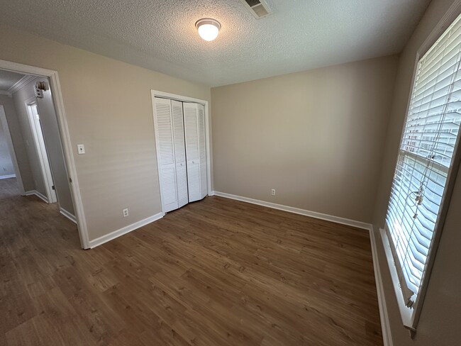 Photo - 2145 Westmead Dr SW Unit D