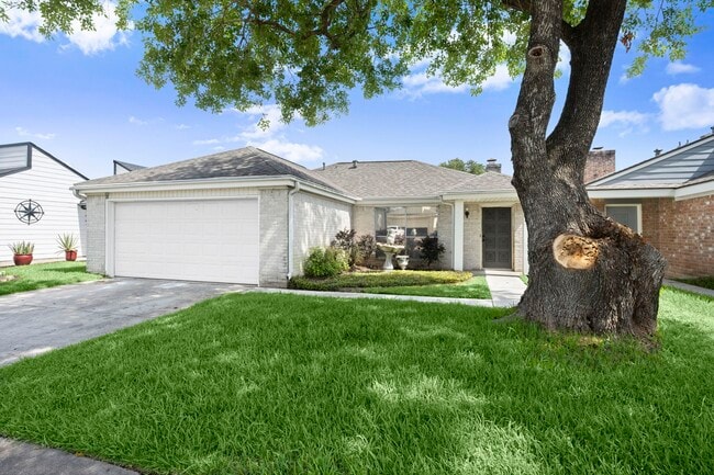 Photo - 11534 Willwood Dr