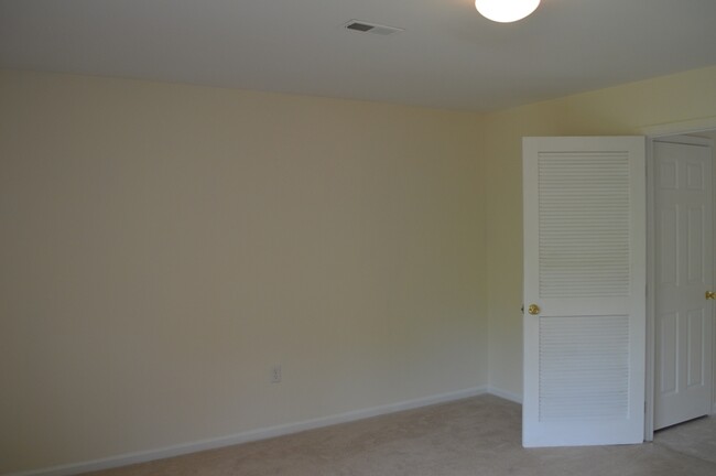 Photo - 63 Wicklow Rd