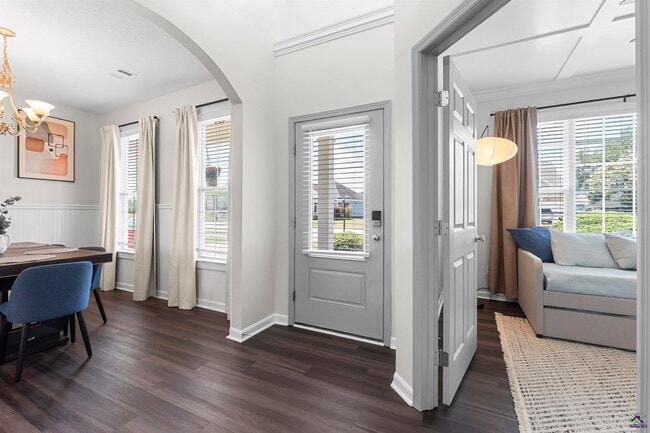 Photo - 309 Raleigh Dr