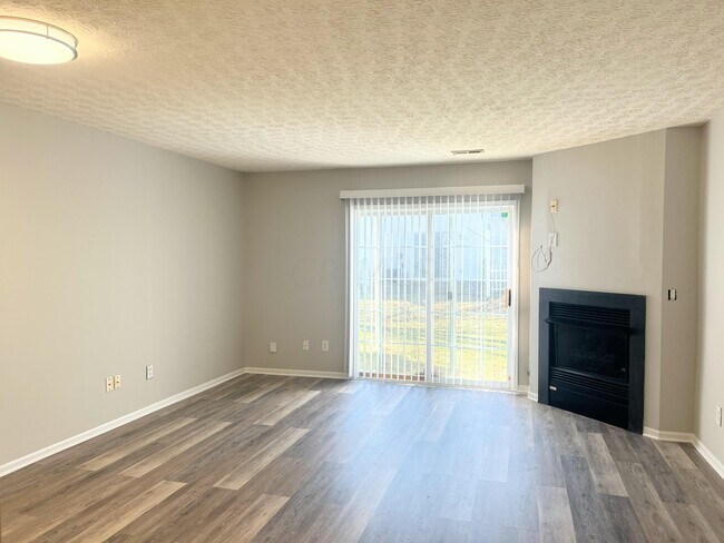 Photo - 6820 Axtel Dr Unit 22D