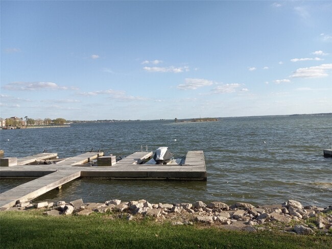 Building Photo - 2110 Gunwale Cir Rental