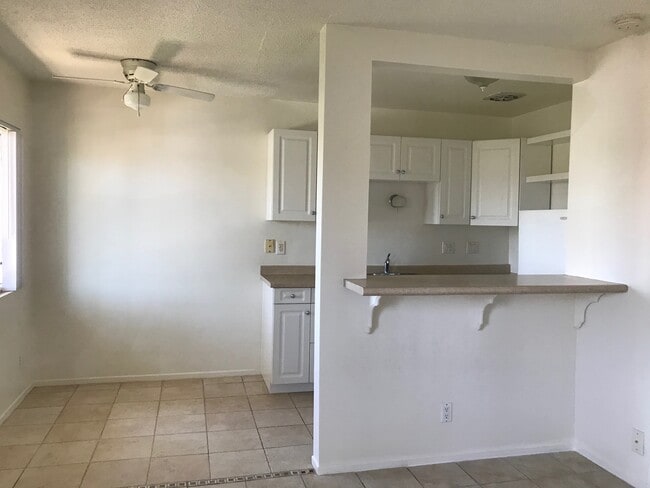 Photo - 4525 Texas St Unit 2