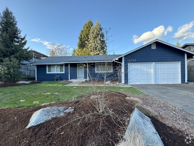 Building Photo - 15720 NE 53rd St Rental