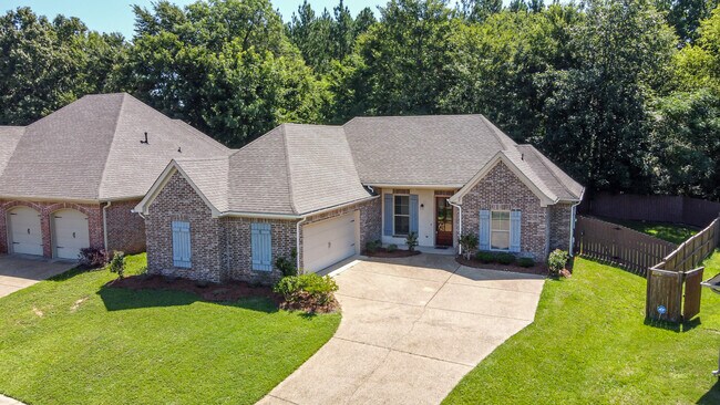 Photo - 316 Greengate Circle