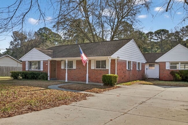 Photo - 4713 Clintwood Dr