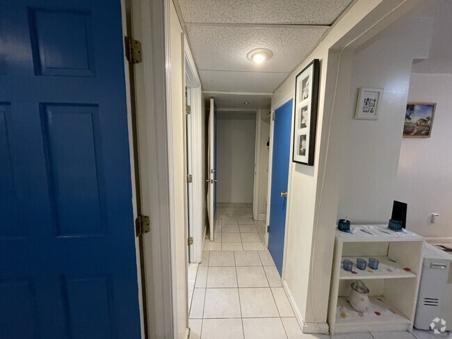 Building Photo - 56 Hobson St Rental