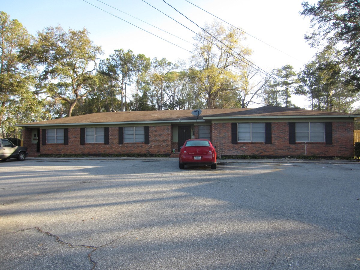 Lankford Place Apartments - Lankford Place Apartments