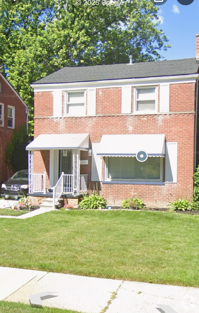 Building Photo - 15717 Heyden St Rental