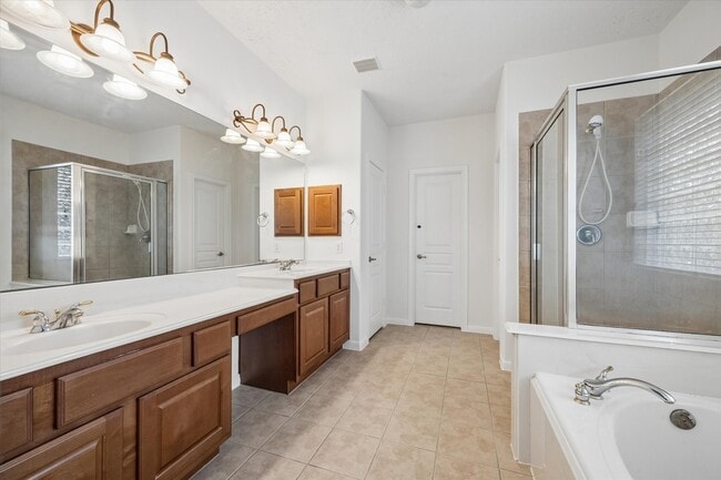 2181 Brittany Colony Dr