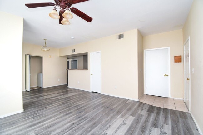Photo - 7255 W Sunset Rd