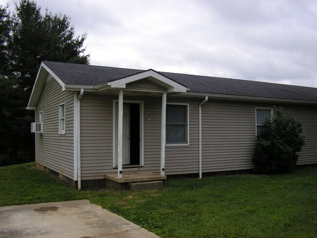 Building Photo - 3812 Charlie Moran Hwy Unit 302