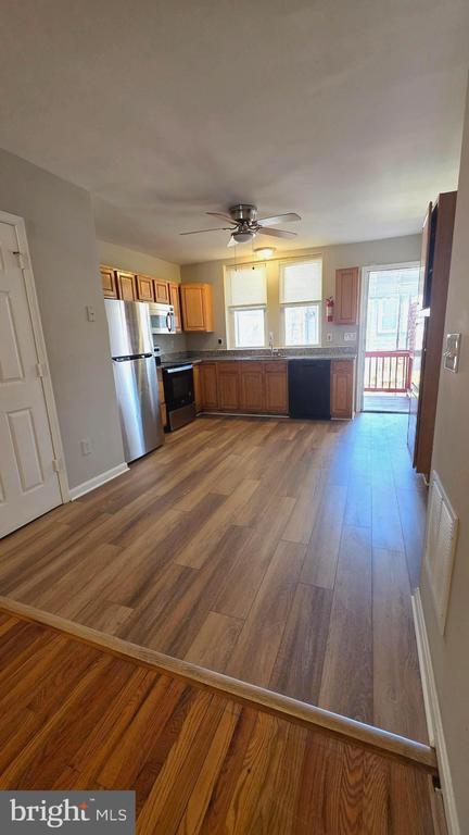 Photo - 539 N Luzerne Ave